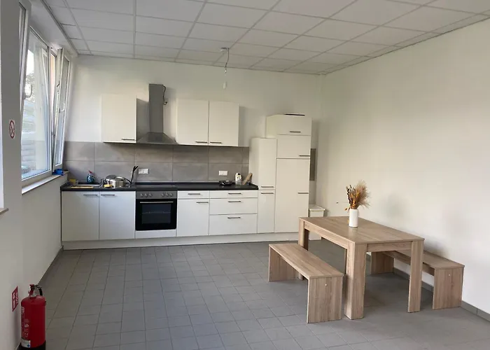 Apart Otel Westend Real Estate-residenz